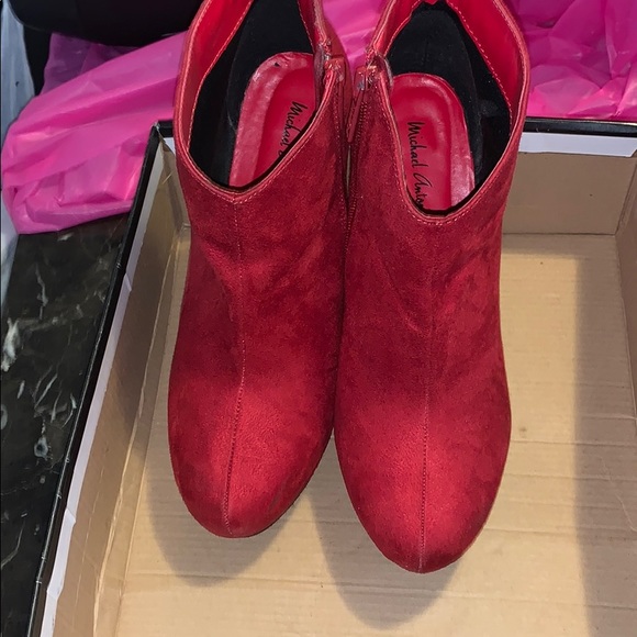 Red booties - Picture 2 of 4